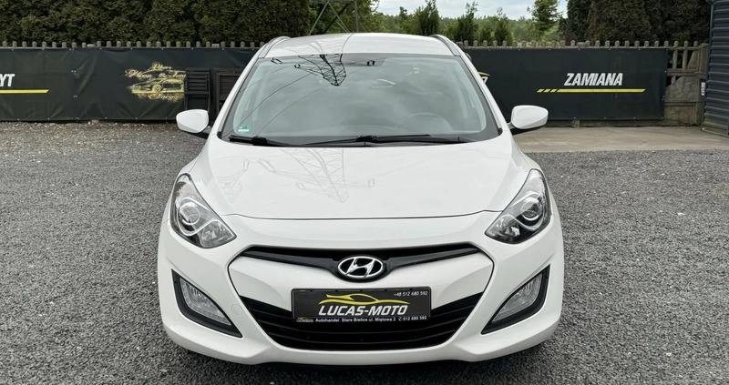 Hyundai I30 cena 34900 przebieg: 149000, rok produkcji 2014 z Praszka małe 742